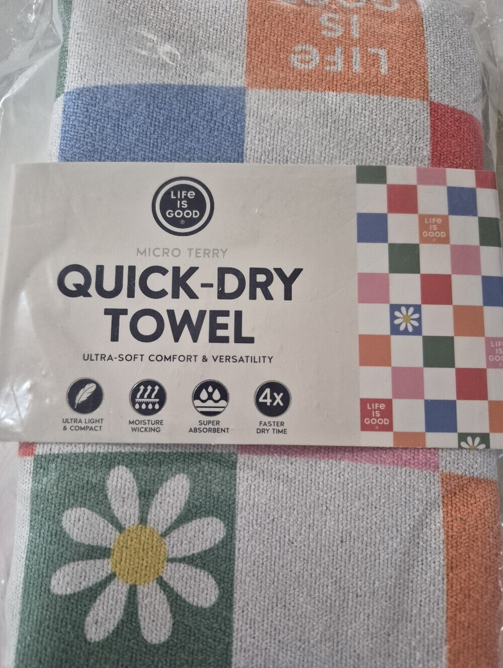 Life Is Good Daisy Micro Terry Towel